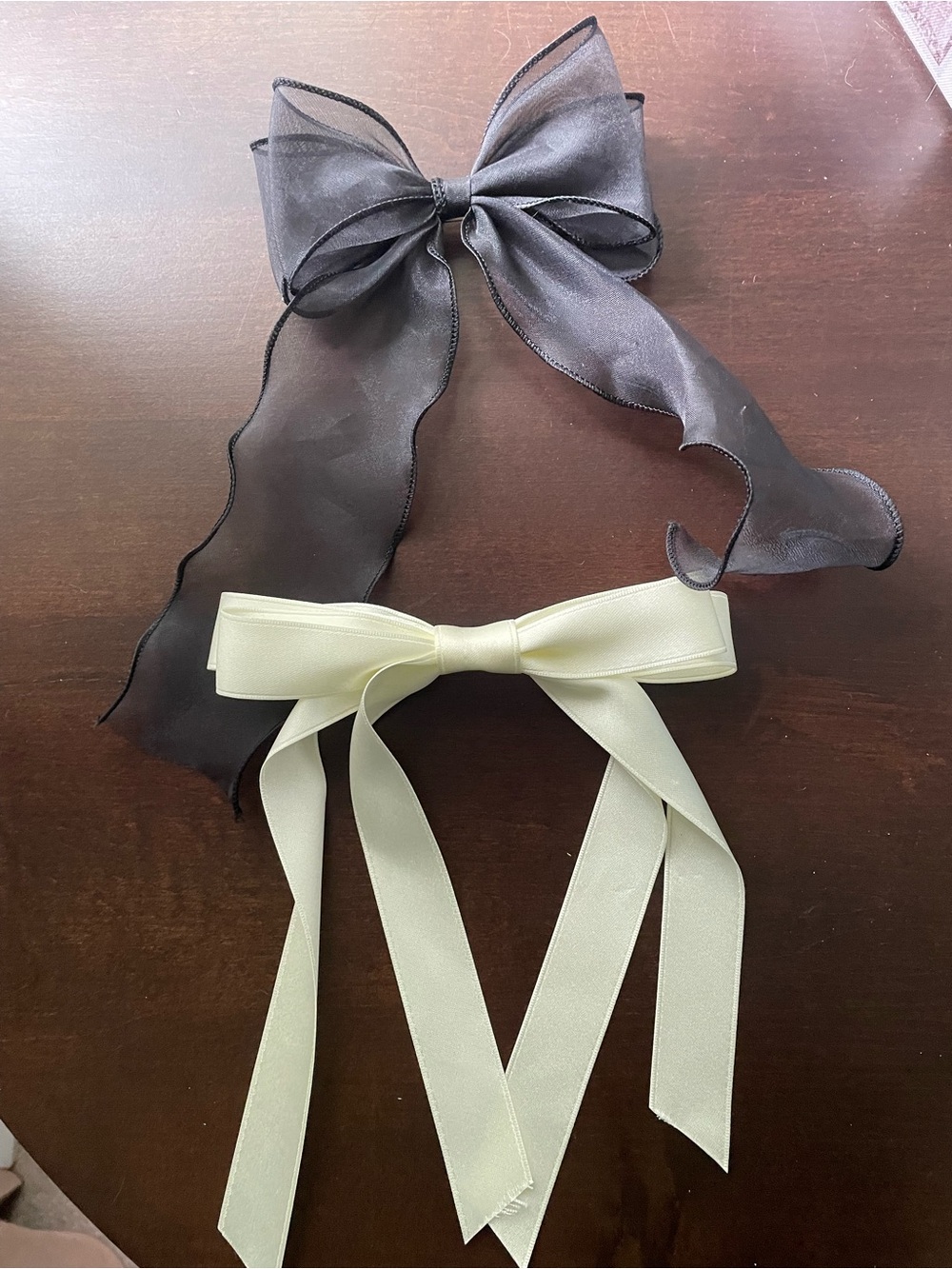 brand new- never used. Sheer Black Bow and Cream Grosgrain Bow Hair Set